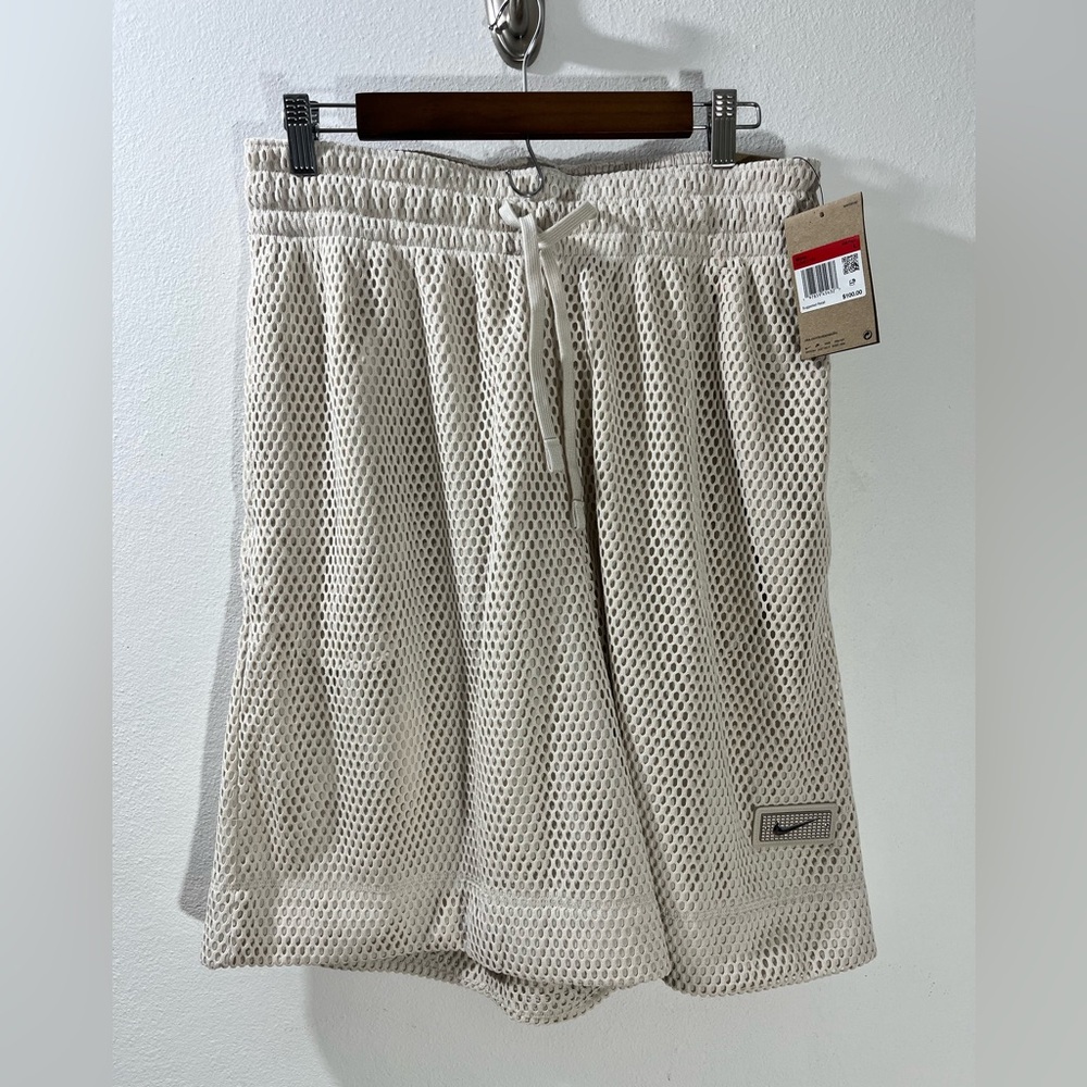 Nike Devin Booker Dri-FIT 10" Basketball Shorts Men's Large L Ivory Hj3901-104 - Picture 1 of 5